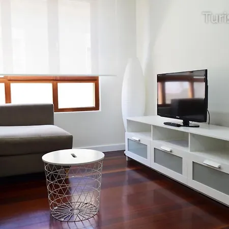 Apartamento Barlovento: Centrico Y Totalmente Reformado Lägenhet San Vicente De La Barquera